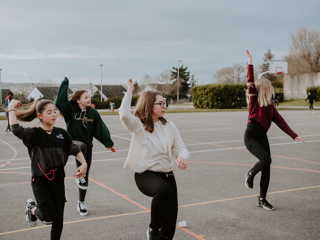 unsplash_TRrBszDmuWE_dancing kids.jpg